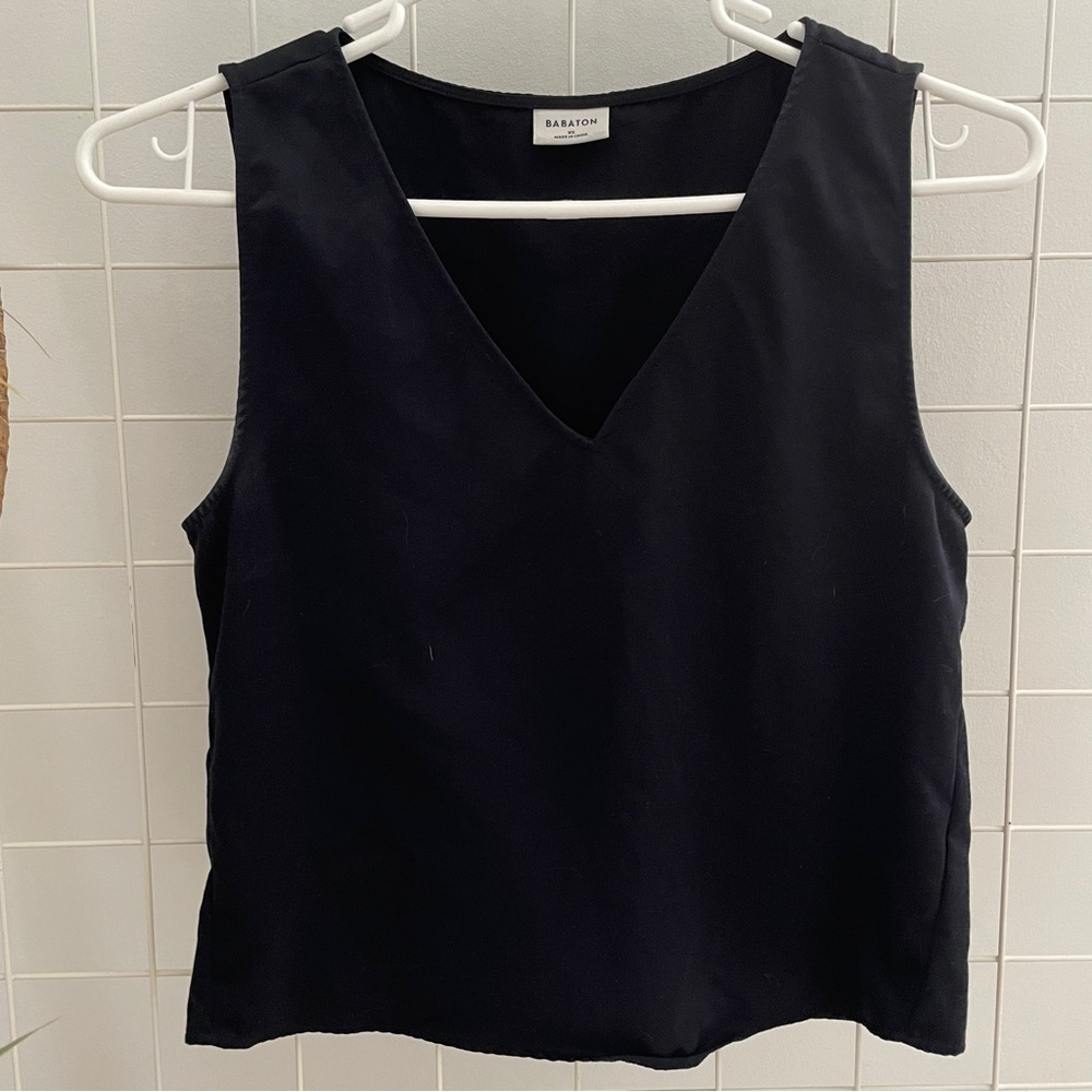 Aritzia Babaton Black Tank Top Sleeveless